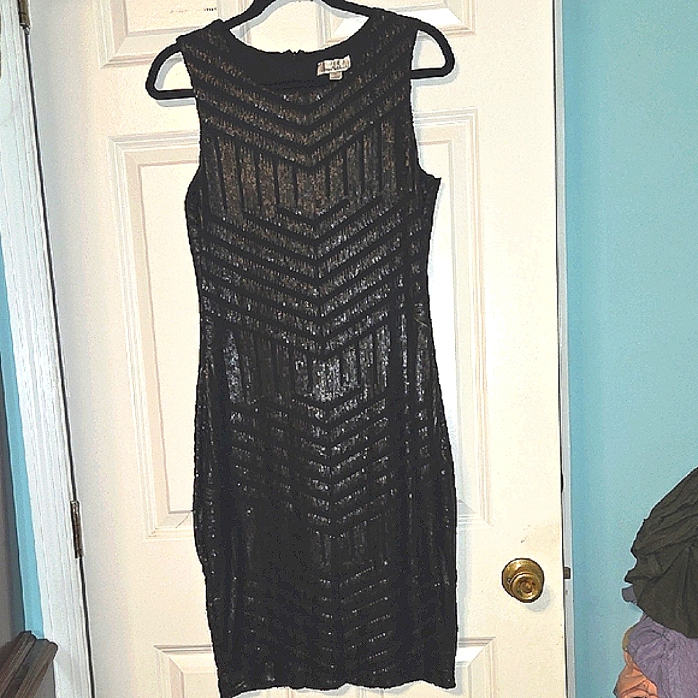 Olivia Matthews Black Sequins Midi Dress